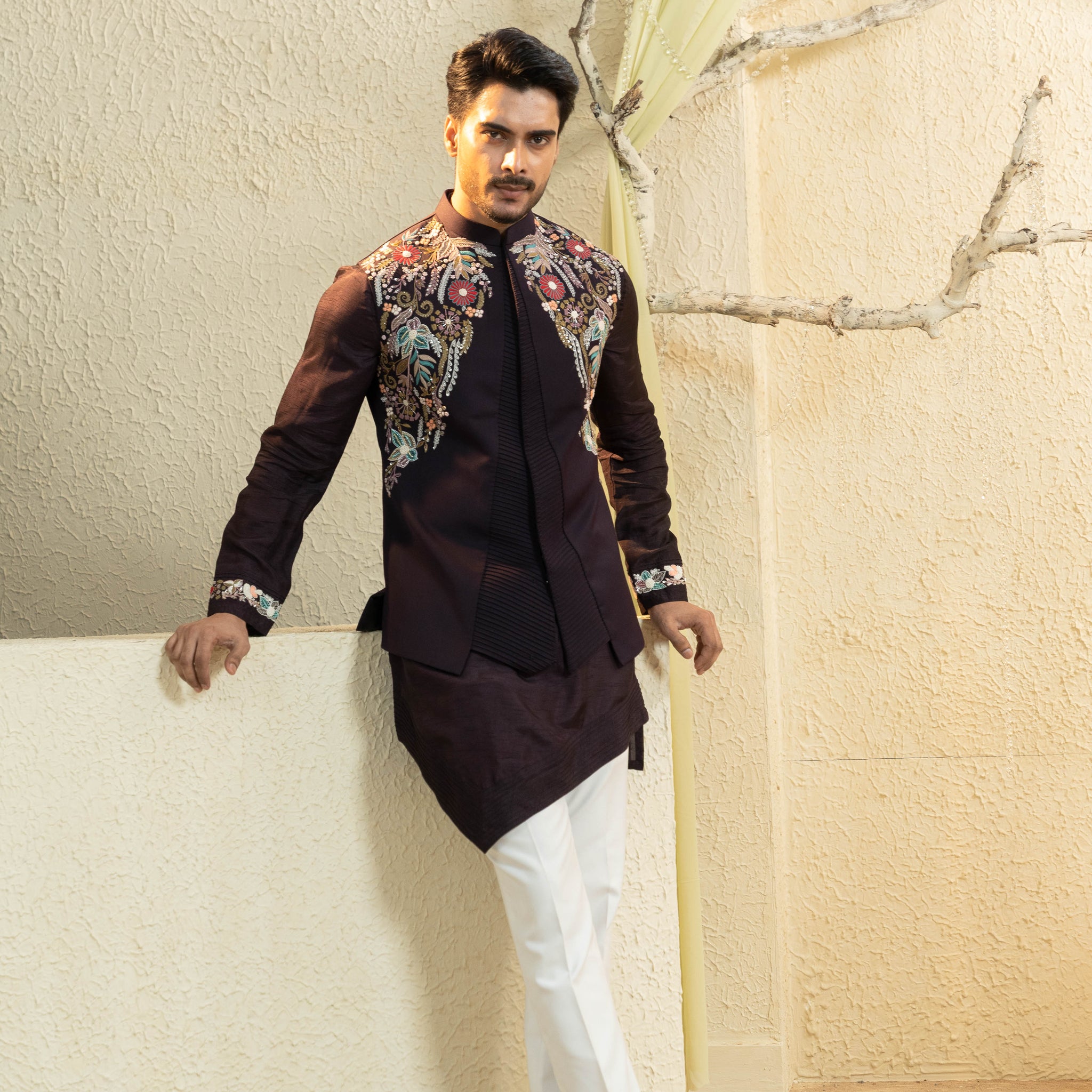 Wine Hand-Embroidered Bundi Set