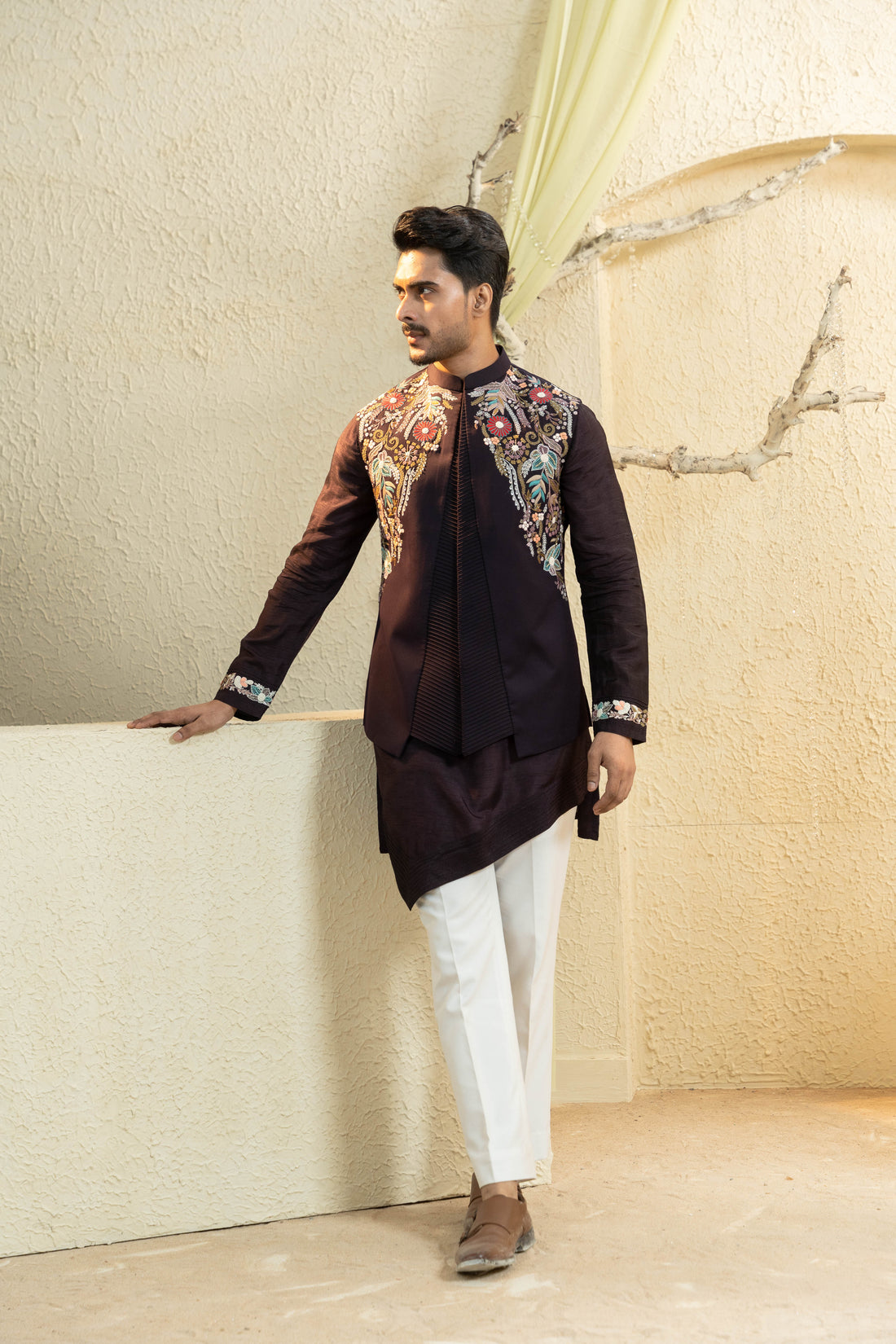 Wine Hand-Embroidered Bundi Set