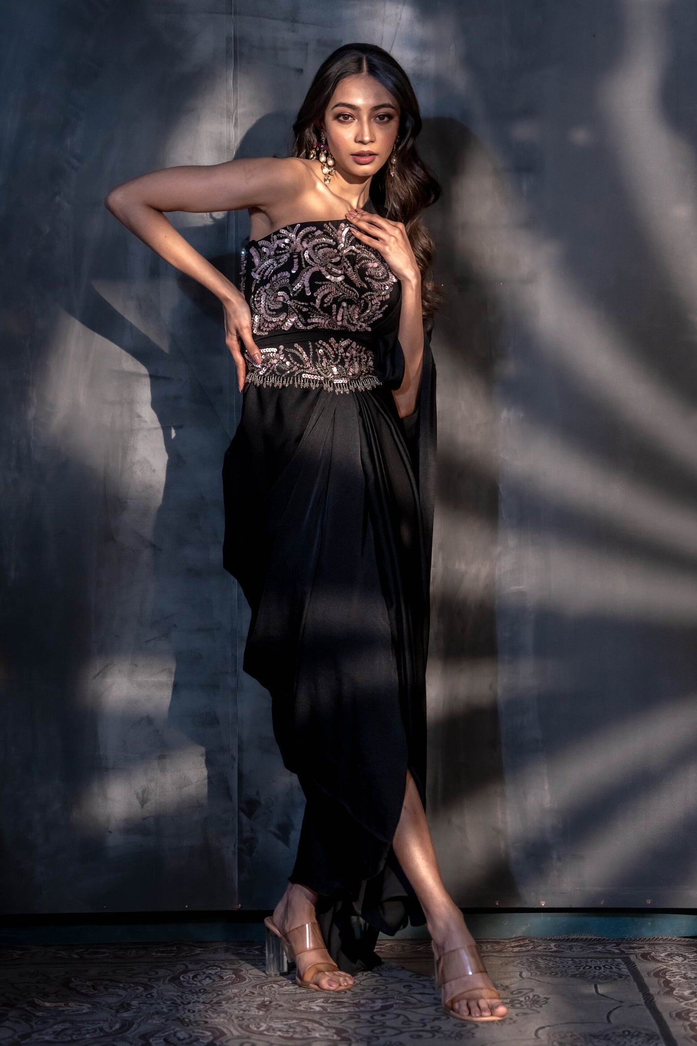 Black Saree With Belt